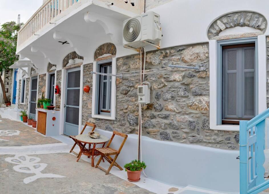 Casa Calda - Άνετο Διαμέρισμα Στο Ξυλοκερατίδι Αμοργού Katapola Exteriör bild